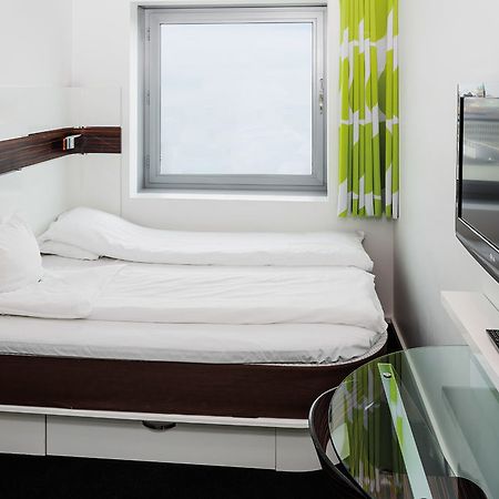 เวคอัพ - โอร์ฮุส Hotel ออร์ฮูช ภายนอก รูปภาพ