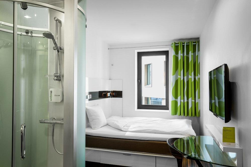 เวคอัพ - โอร์ฮุส Hotel ออร์ฮูช ภายนอก รูปภาพ
